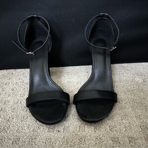 Elegant Black Women's Sandals